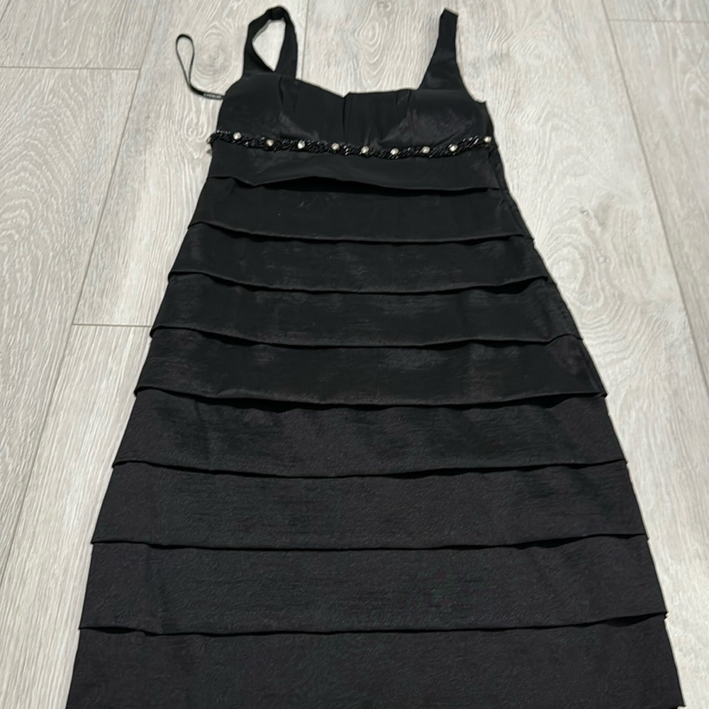 Intrigue dress size 6